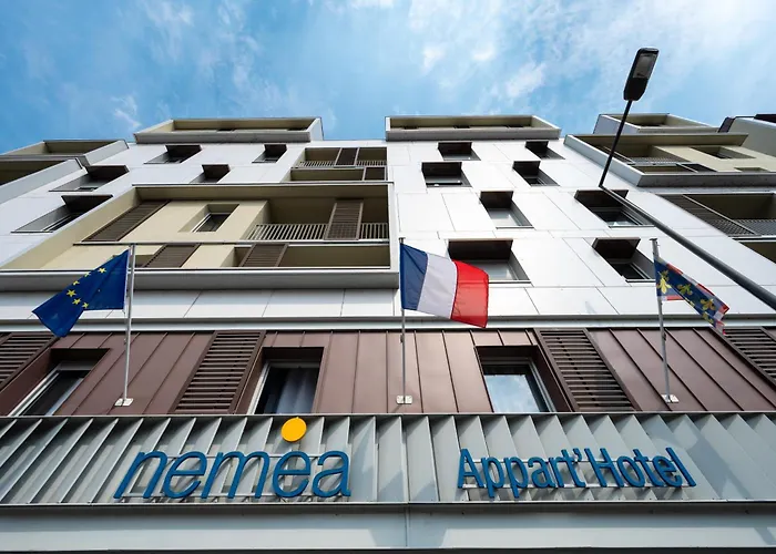 Hôtel accueillant les animaux: Nemea Appart Hotel Quai Victor Tours Centre