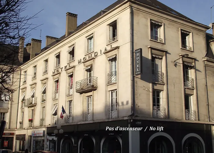 Hôtel accueillant les animaux: Hotel Mondial