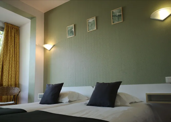 Hotel Trianon Tours